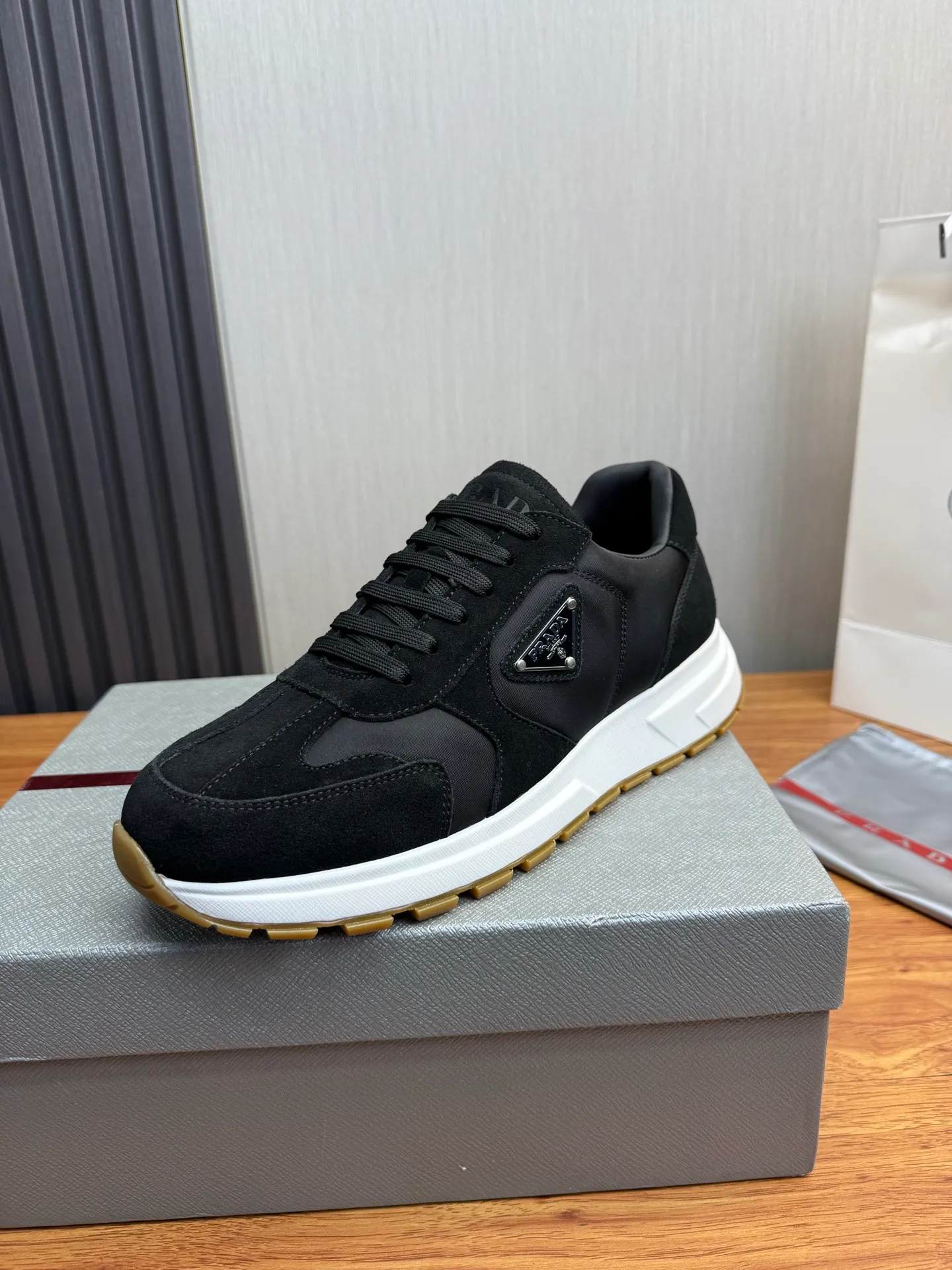 Men's shoes 560💰 [PRADA] Popular items in men's shoe counters, synchronized with the official website, 1 high-quality shipment ✔️Original cowhide + cowhide lining, 1🆚1 replica, original sole, 38-45 (45 customized, non-refundable)